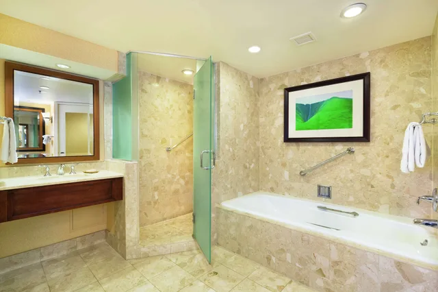 1 Bedroom, Makai, Open Plan, Suite, King Bed, Ocean View, Two Story, Sofa، Hilton Waikoloa Village 4/7