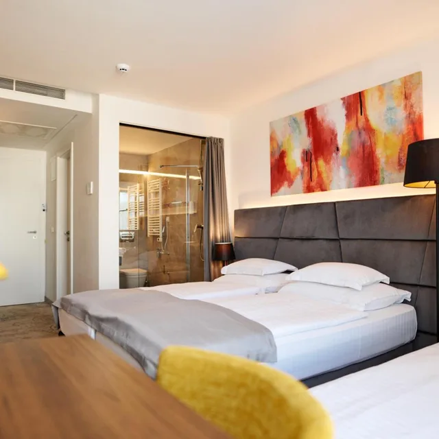 Superior, Family, Sea Side، Paris Hotel 4/10