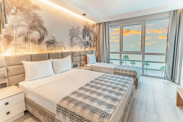 Standard, Triple, Pearly Hotel & Spa 2/6