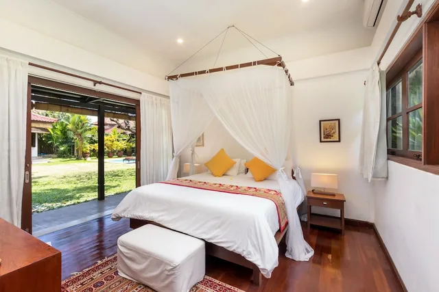 فيلا ملكية بسريرين كينج بمسبح خاص، Villa Eight Bali 1/10