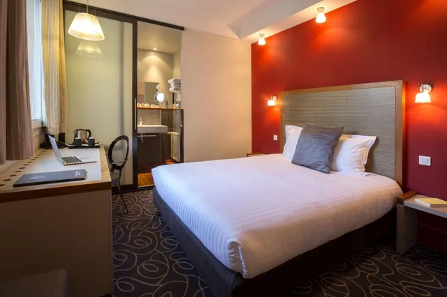 غرفة سوبيريور مفردة بإطلالة، HOTEL DE NORMANDIE 3/4