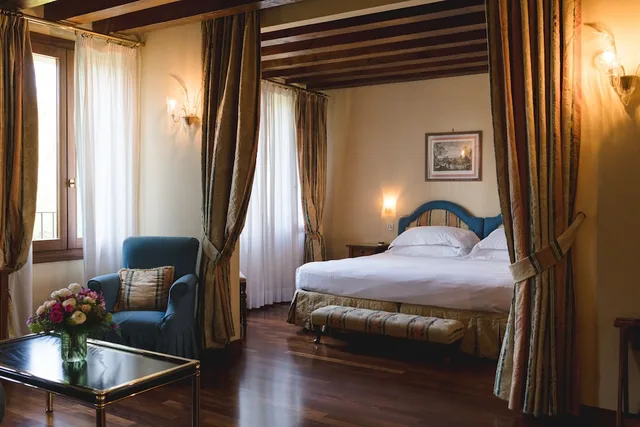Suite Duplex, Villa Michelangelo Vicenza Starhotels Collezione 3/10