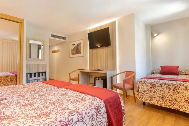 Room, Triple, Eth Solan 3/10
