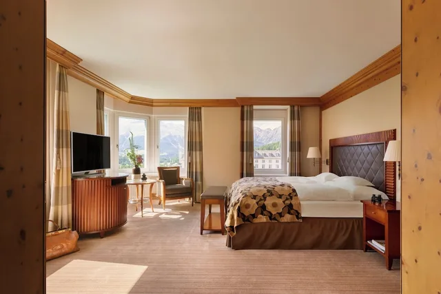 Suite, Twin Beds, Grand Hotel Kronenhof 1/7