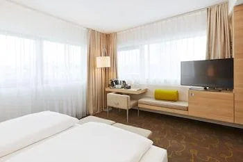 غرفة بزنس بسرير كوين، Hotel Salzburg-Hauptbahnhof 2/2