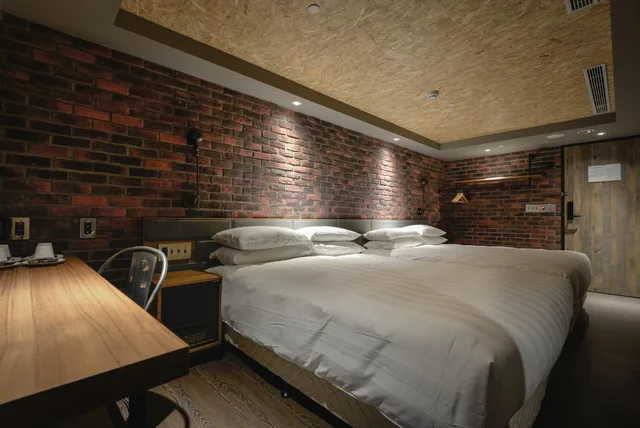 Standard, Quadruple, 2 Double Beds, No Window، Citysuites Kaohsiung Pier2 1/1