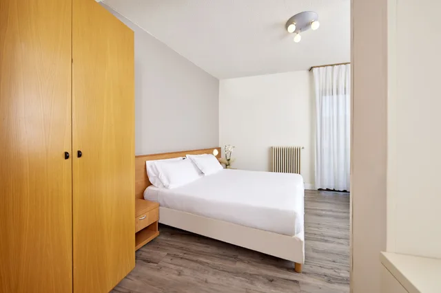 غرفة قياسية ثلاثية، Hotel Royal Village 4/7