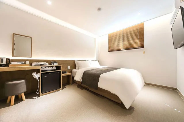 Standard, GAYA MINI HOTEL 1/1