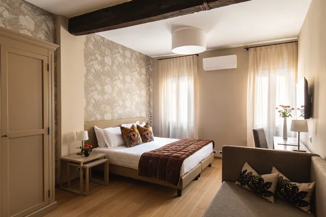 غرفة قياسية رباعية، Porta San Mamolo Hotel 2/2