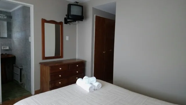 Room, Double Bed, Trip Bariloche Select Hostel 5/6