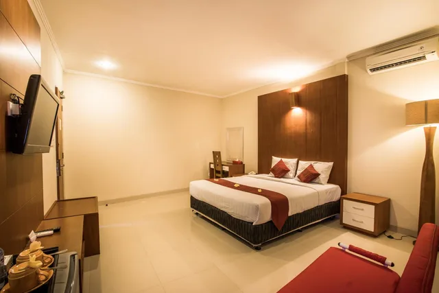 Deluxe, Double or Twin Bed, Svarna Hotel Sanur 4/10