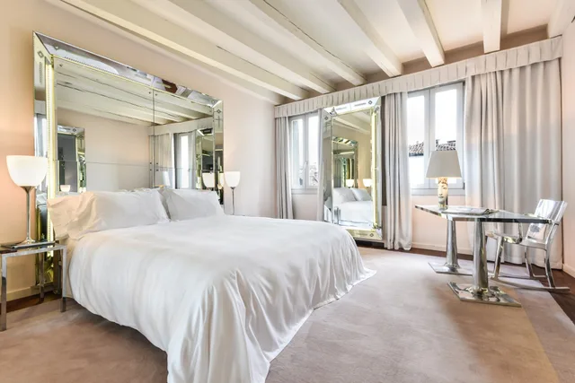 غرفة ديلوكس بسرير كينج، Palazzina Grassi 1/9