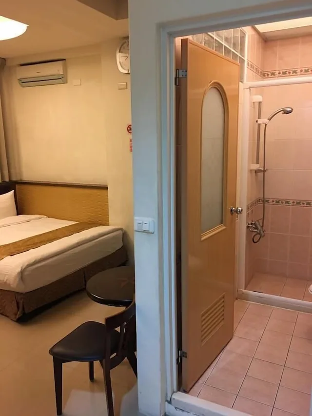 غرفة ديلوكس رباعية بسريرين مزدوجين، Ri Yue Hu Pan Hotel 4/4