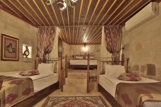 غرفة عائلية بإطلالة على الجبل، Aren Cave Hotel 1/2