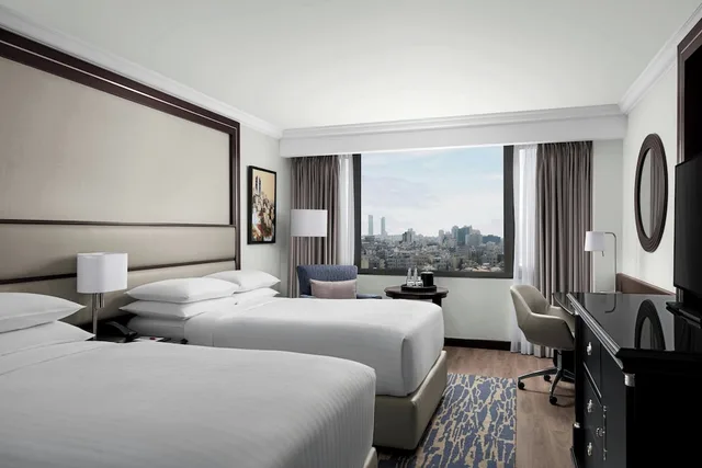 جناح تنفيذي بسرير كينج بغرفة نوم واحدة، Marriott Amman Hotel 3/10