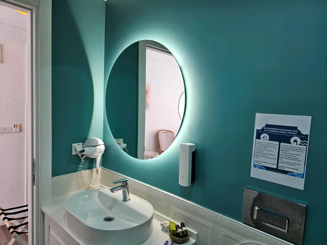 غرفة قياسية بسرير مزدوج، Kugu Urla Otel 7/10