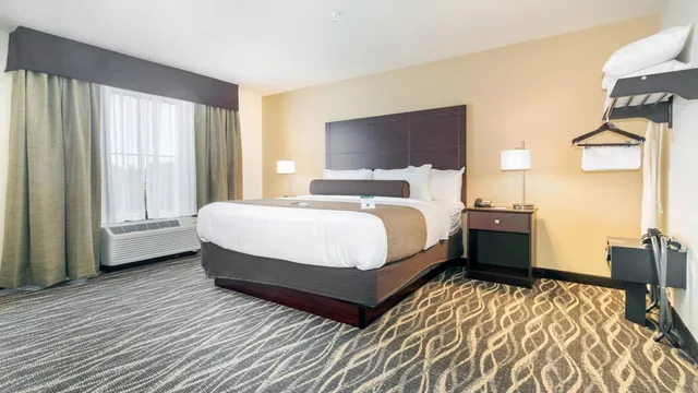غرفة عائلية لذوي الإعاقة، Cobblestone Hotel & Suites Janesville 3/8