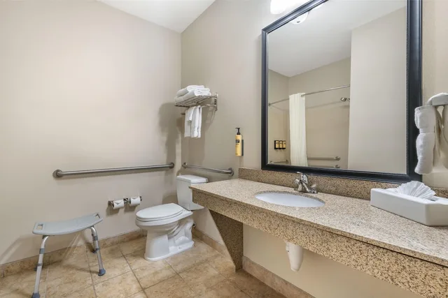 جناح بسرير كينج مع أريكة لذوي الإعاقة، Best Western Plus Eastgate Inn & Suites 4/5