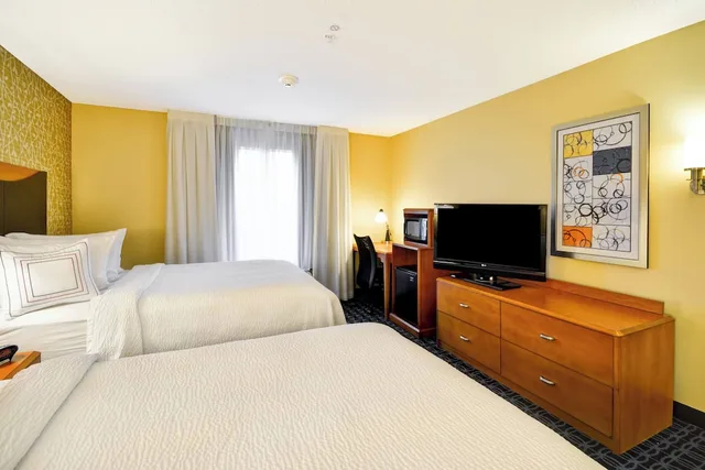 غرفة بسريرين مزدوجين لذوي الإعاقة، Fairfield Inn And Suites Tampa Fairgrounds Casino 2/5