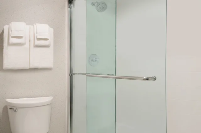 غرفة قياسية بسرير فردي، Holiday Inn Express Plattsburgh 5/5
