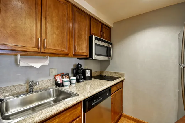 جناح بسريرين كوين، Homewood Suites By Hilton Cincinnati Milford 6/6