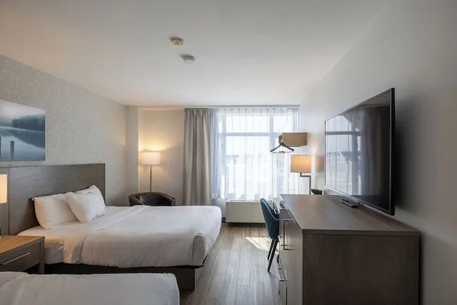 غرفة سوبيريور بسريرين كوين، Chateau Repotel Duplessis 2/6