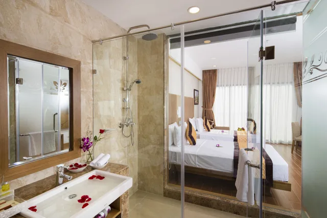 غرفة سوبيريور بسريرين منفصلين، Galina Hotel & Spa Nha Trang 3/3