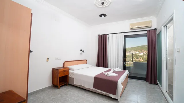 شقة، Hotel Sema 3/10