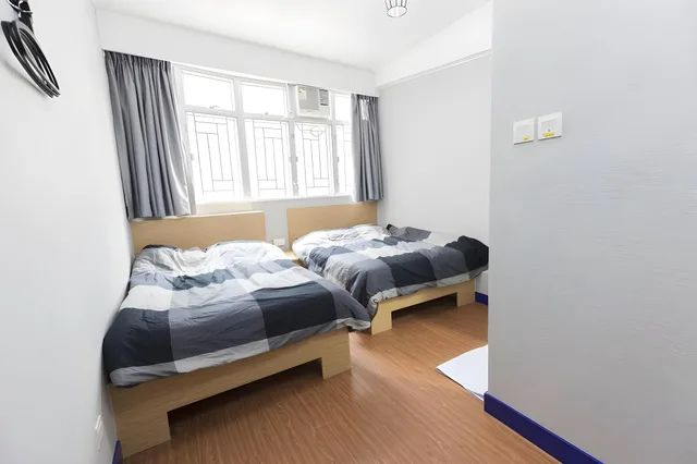 غرفة عائلية رباعية بسريرين مزدوجين بإطلالة على المدينة بغرفة نوم واحدة بحمام خاص، Check Inn Hk - Hostel 1/1