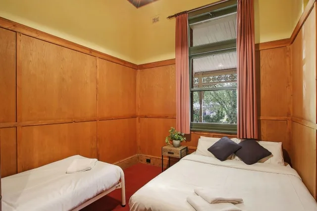 Standard, Twin Beds, Bunk Bed, Shared Bathroom, The Old Priory 2/3