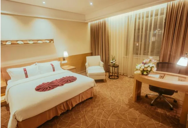 غرفة بسرير كينج، Holiday Inn Xian Big Goose Pagoda 6/8