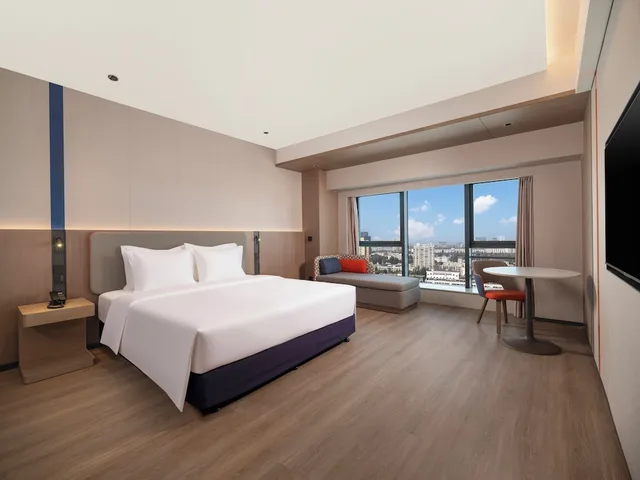 جناح بسرير كينج بغرفة نوم واحدة، Holiday Inn Express Aksu by IHG 1/2