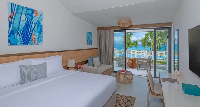Superior Ocean View Balcony Room, Avani Plus Barbarons Seychelles Resort 1/7