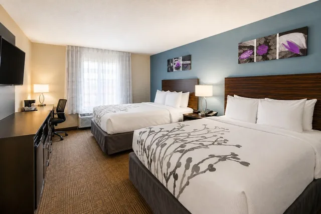 غرفة قياسية بسريرين كوين، Sleep Inn & Suites Houston Westchase - Little Saigon 2/10