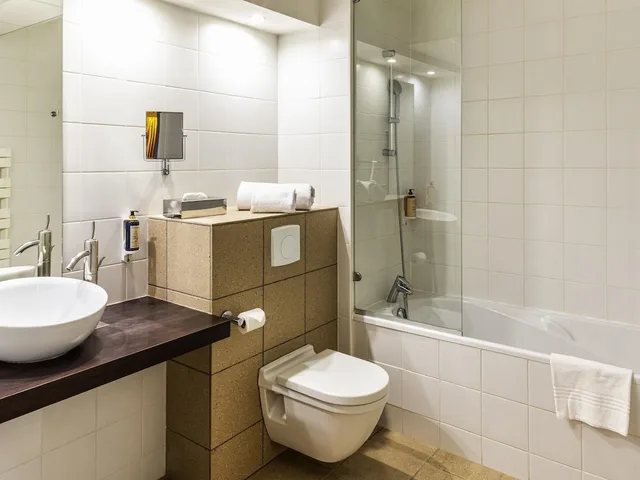 Family, Double Bed, Sofa, Kitchenette, Mercure Agen Centre 2/3