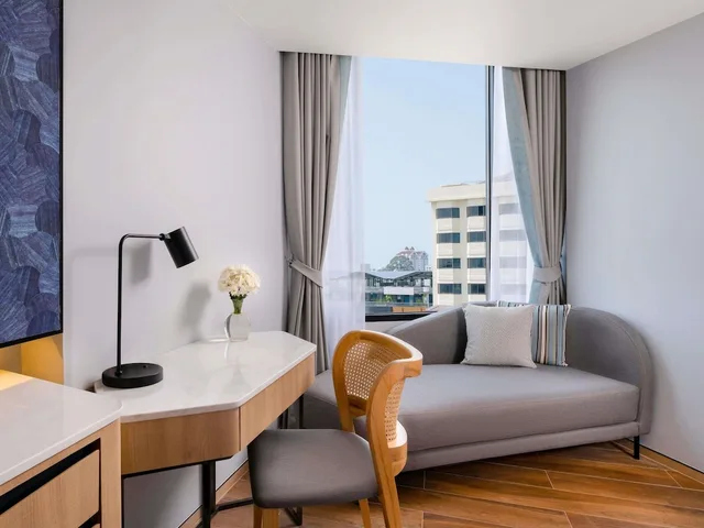 Superior, Twin Beds, Sofa, Novotel Rayong Star Convention Centre 2/4