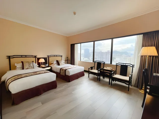 غرفة بسريرين منفصلين بإطلالة على المدينة، Yindo (Grand Jasper) Hotel 1/3