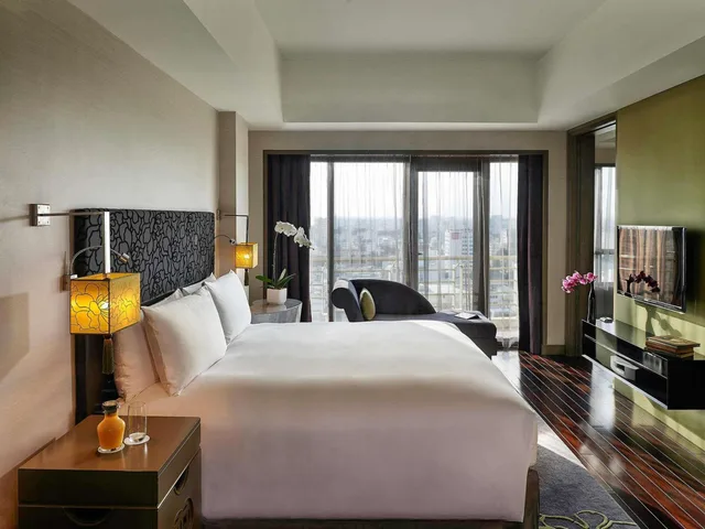 جناح بريستيج بإطلالة على المدينة، Sofitel Saigon Plaza Hotel 2/2