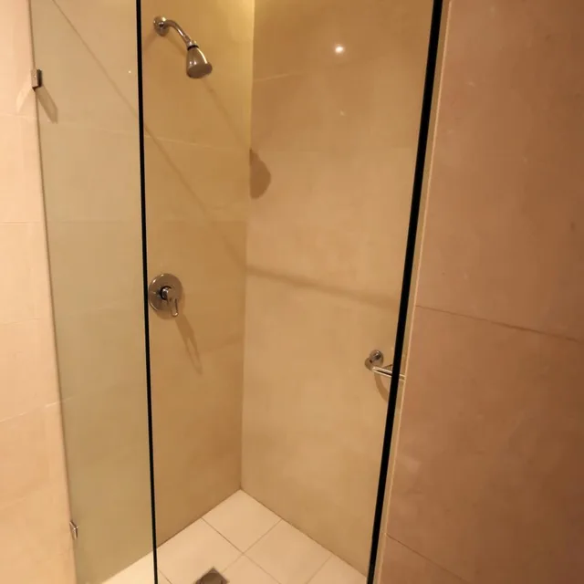 جناح جونيور، Hotel Casa Torres 9/9