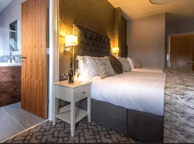 غرفة سوبيريور بسرير كينج، Shipquay Boutique Hotel 3/8