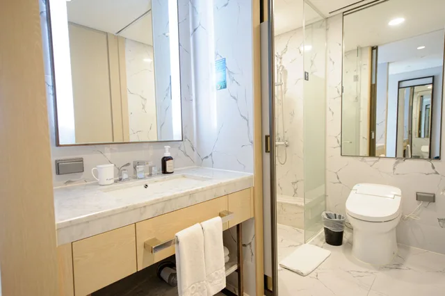 Twin Beds, 1 Double and 1 Single Bed, Partial Ocean View, St. John's Hotel 7/9
