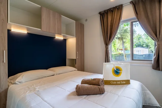 Comfort, Lodge, Queen and Twin Beds، Club del Sole Viareggio Family Collection 3/10