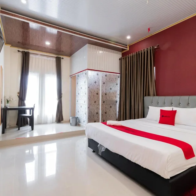 Superior, Double Bed, OYO 1648 Penginapan Three Joye 1/10