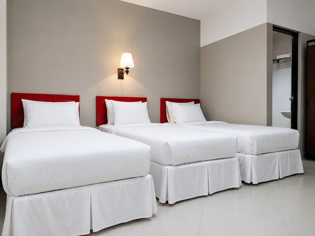 غرفة قياسية بسريرين منفصلين، Queen City Hotel 2/10