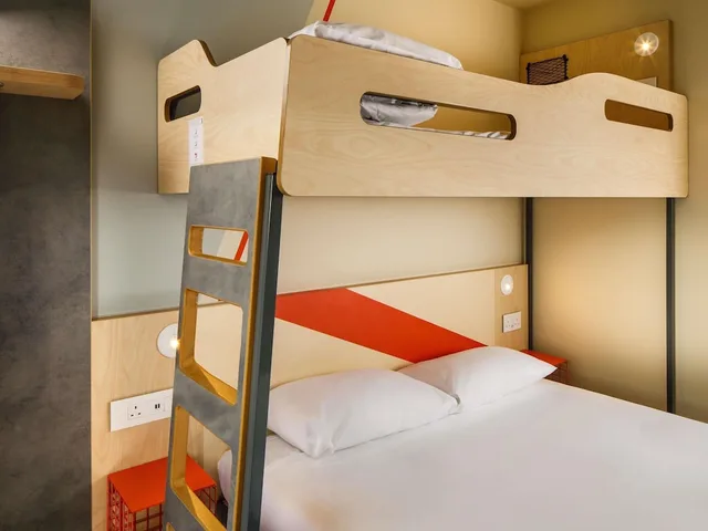 غرفة بسرير مزدوج وسرير بطابقين، Ibis Budget Birmingham Centre 7/10