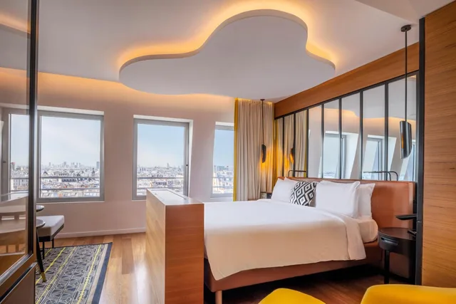 Skyline, Suite, Skyline View، Renaissance Paris Republique Hotel 1/10