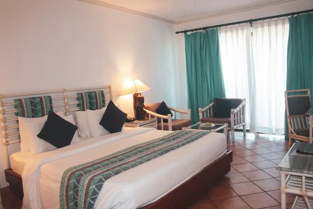 Standard, Twin Beds, Sea View, Diani Reef Beach Resort and Spa 2/5