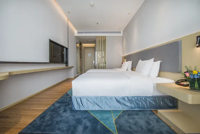 غرفة قياسية بسريرين مزدوجين بإطلالة على المدينة، Holiday Inn Express Shenzhen Nanshan, an IHG Hotel 4/10