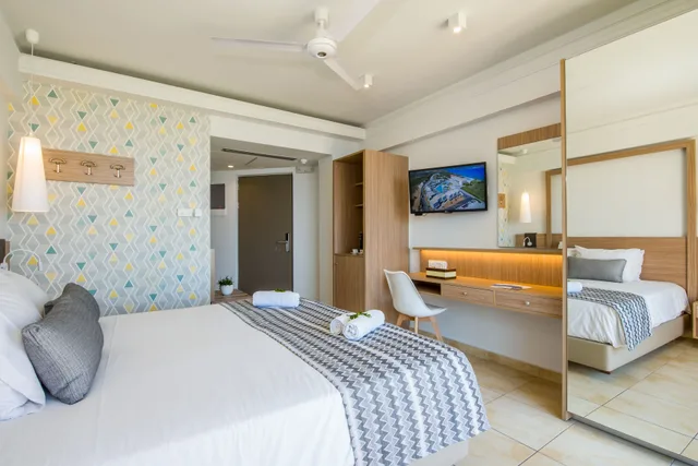 Superior, Double or Twin Bed, Side Sea View، Kiani Beach Resort 1/5