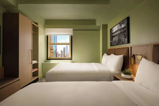 غرفة ديلوكس بسريرين مزدوجين، THE ROW NYC HOTEL 1/10
